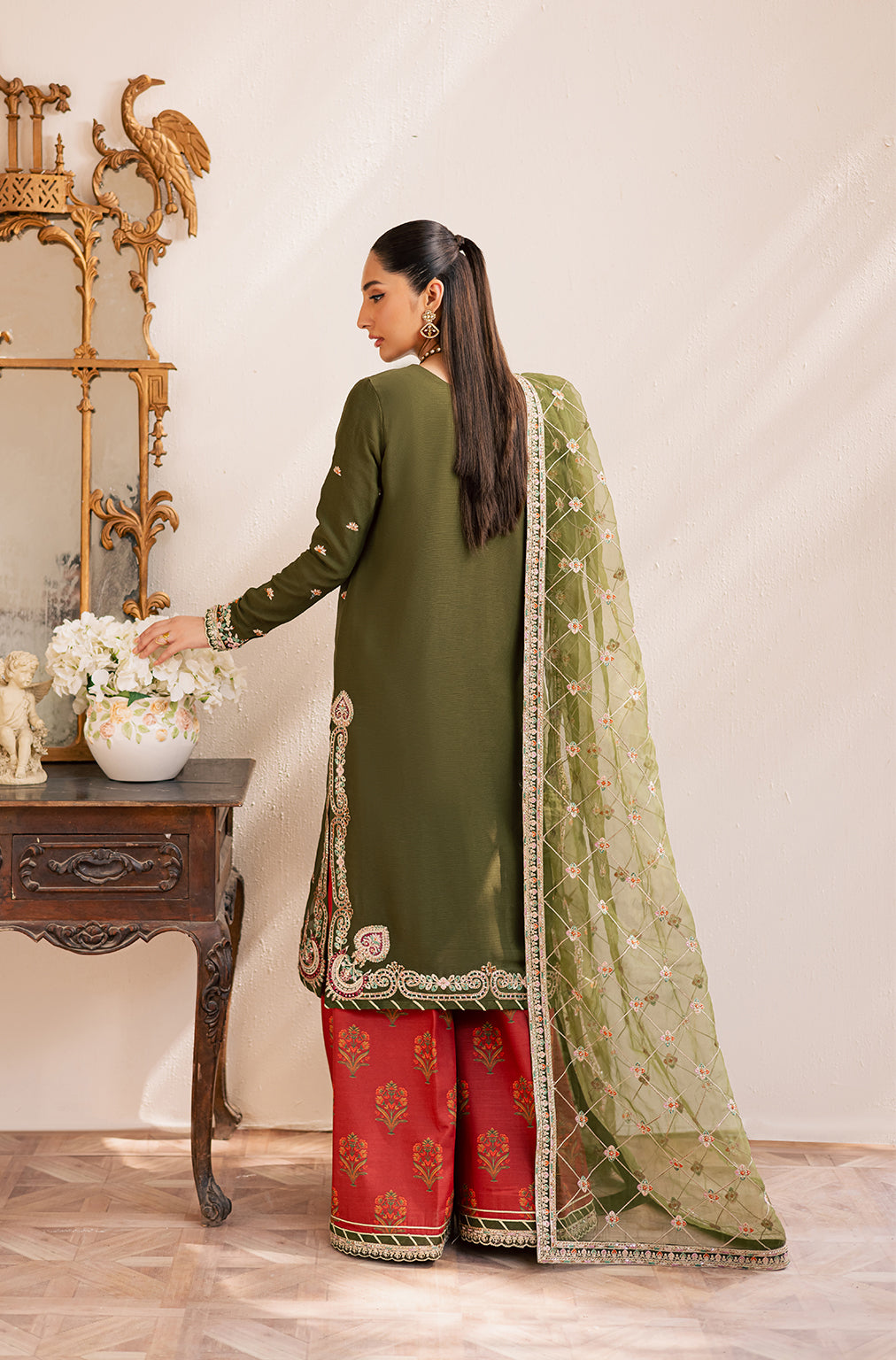 Emaan Adeel I Suave Luxury Formals I ORAYA -  Emaan Adeel Ladies Clothes - Original Designer Dress - House of Maryam