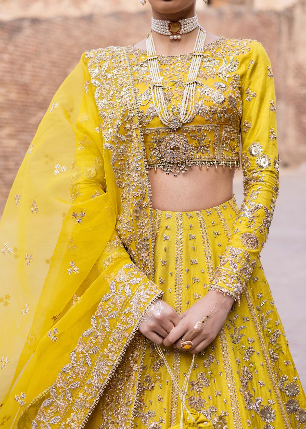 Akbar Aslam | Luxury Formals | Nureh, image 2