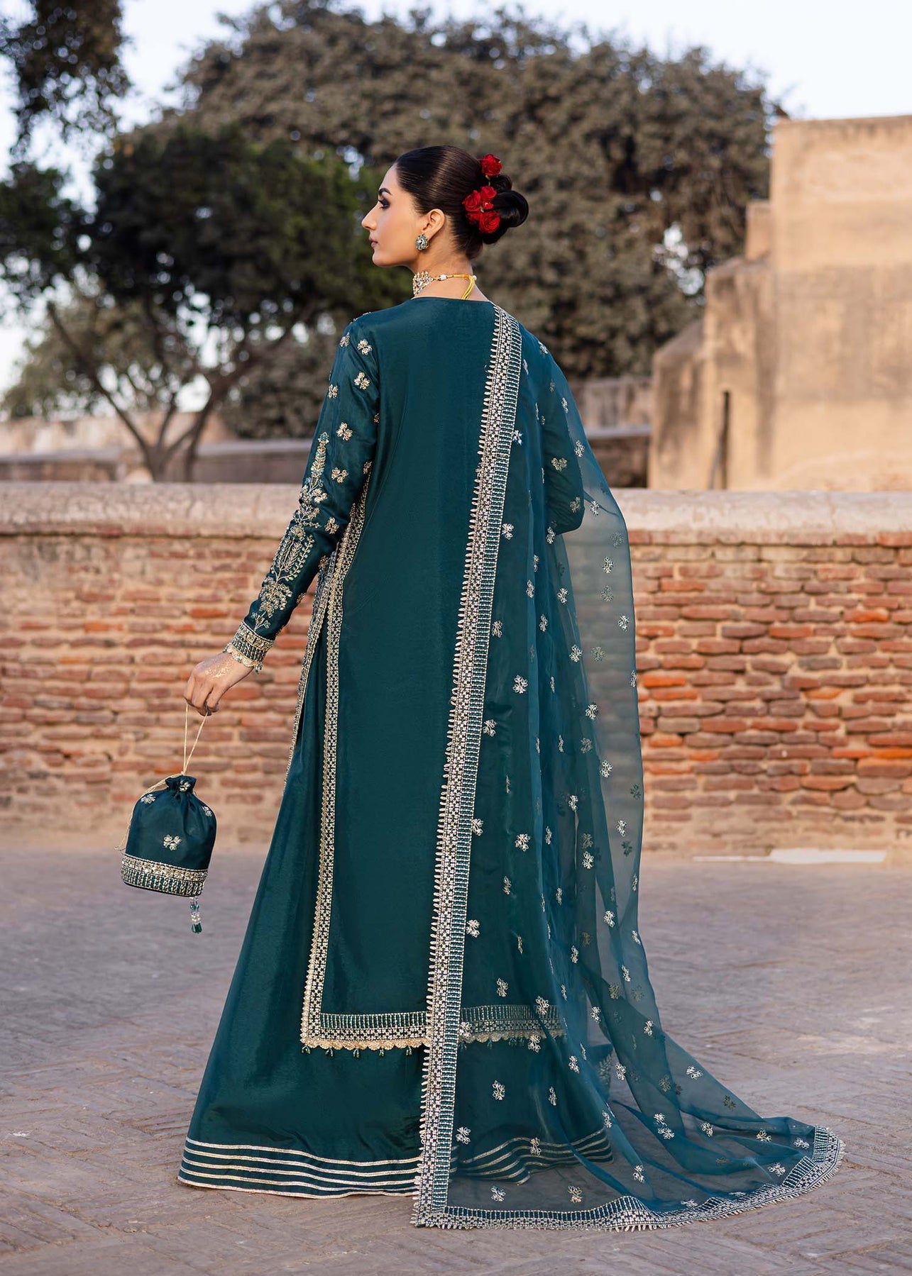 Akbar Aslam | Dastaan Luxury Formals | Nazgul -  Akbar Aslam Ladies Clothes -  House of Maryam