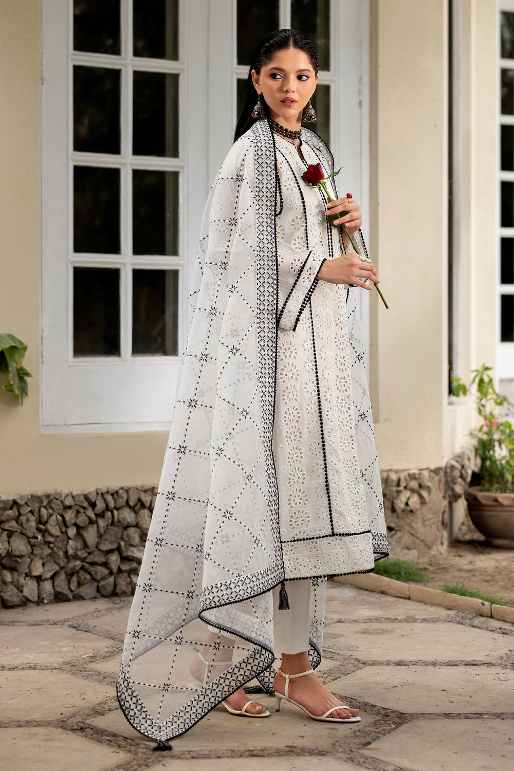 Zarif | Summer Lawn 26 | LINNEA, image 5