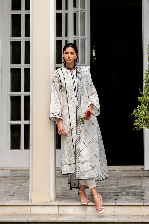 Zarif | Summer Lawn 26 | LINNEA, image 6
