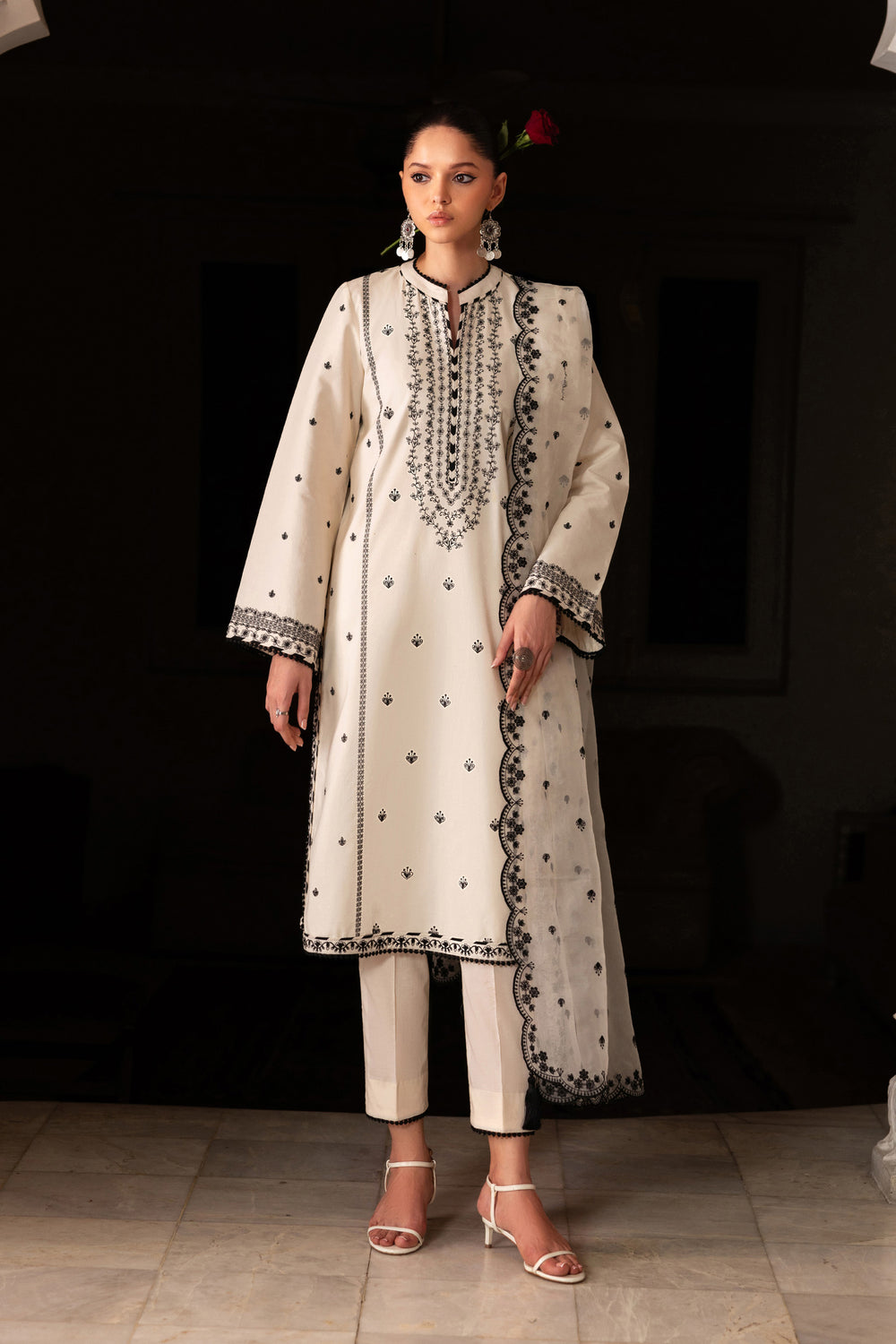 Zarif | Summer Lawn 26 | YARA-1