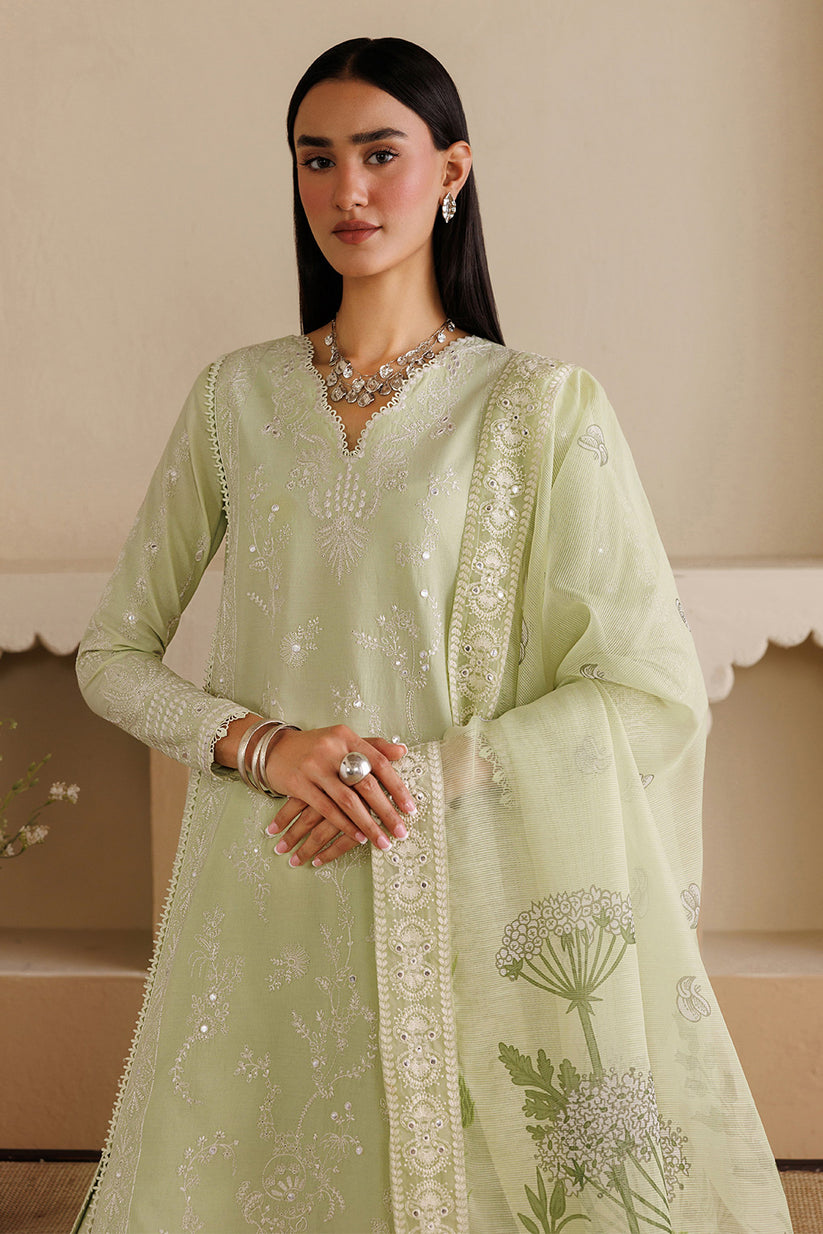 Emaan Adeel | Viva Pret | TENORA, image 3