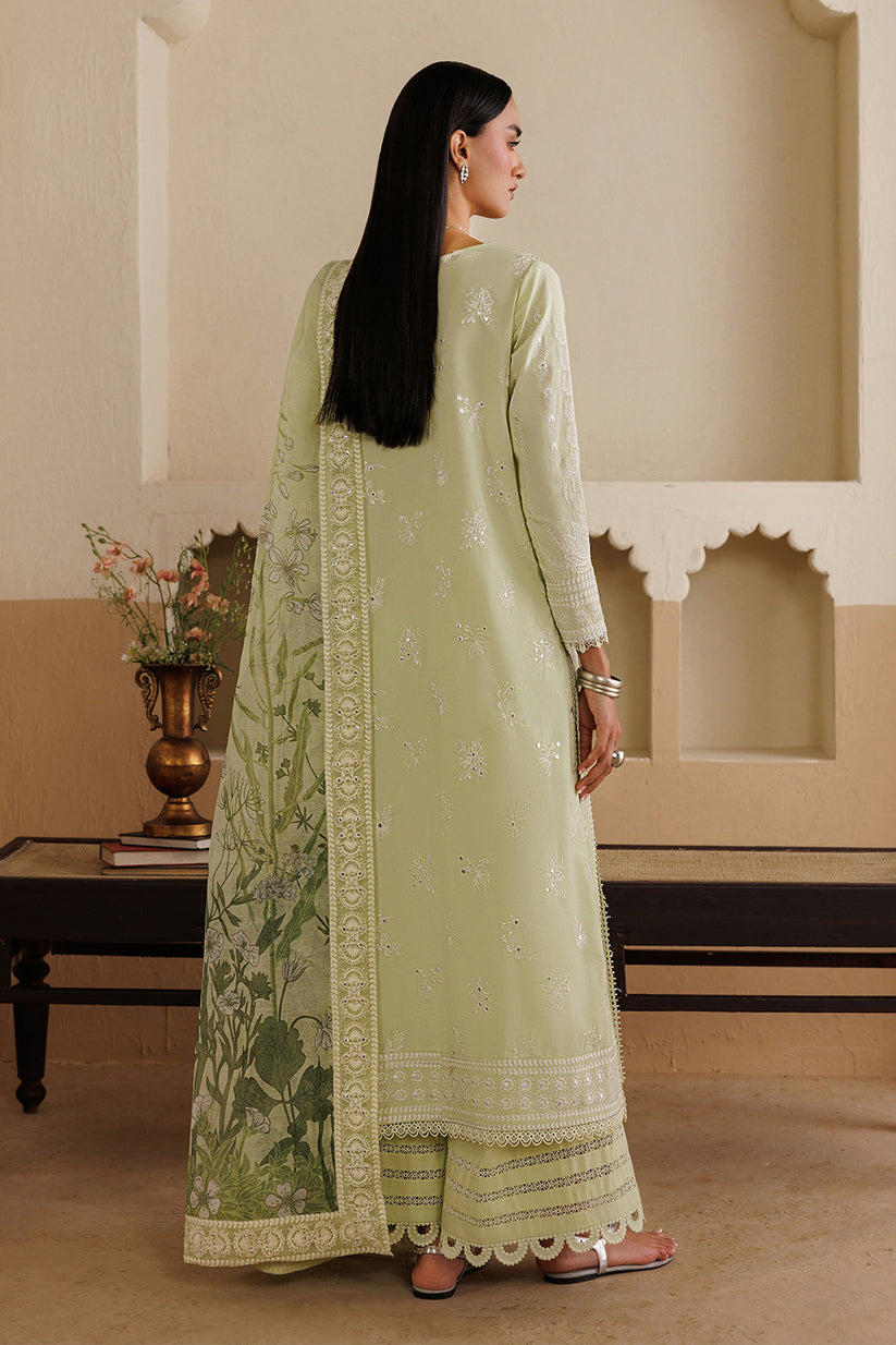 Emaan Adeel | Viva Pret | TENORA, image 2