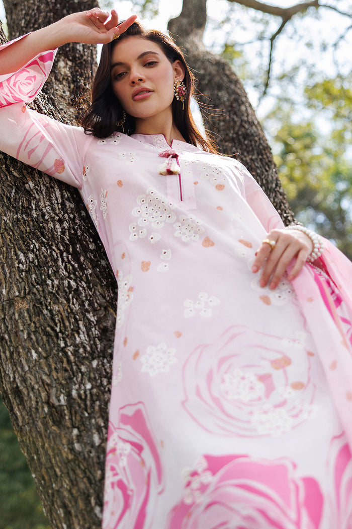 Jazmin | Summer Lawn 26 | USE-9296-4