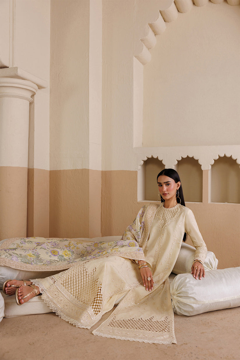 Emaan Adeel | Viva Pret | OPUS, image 5