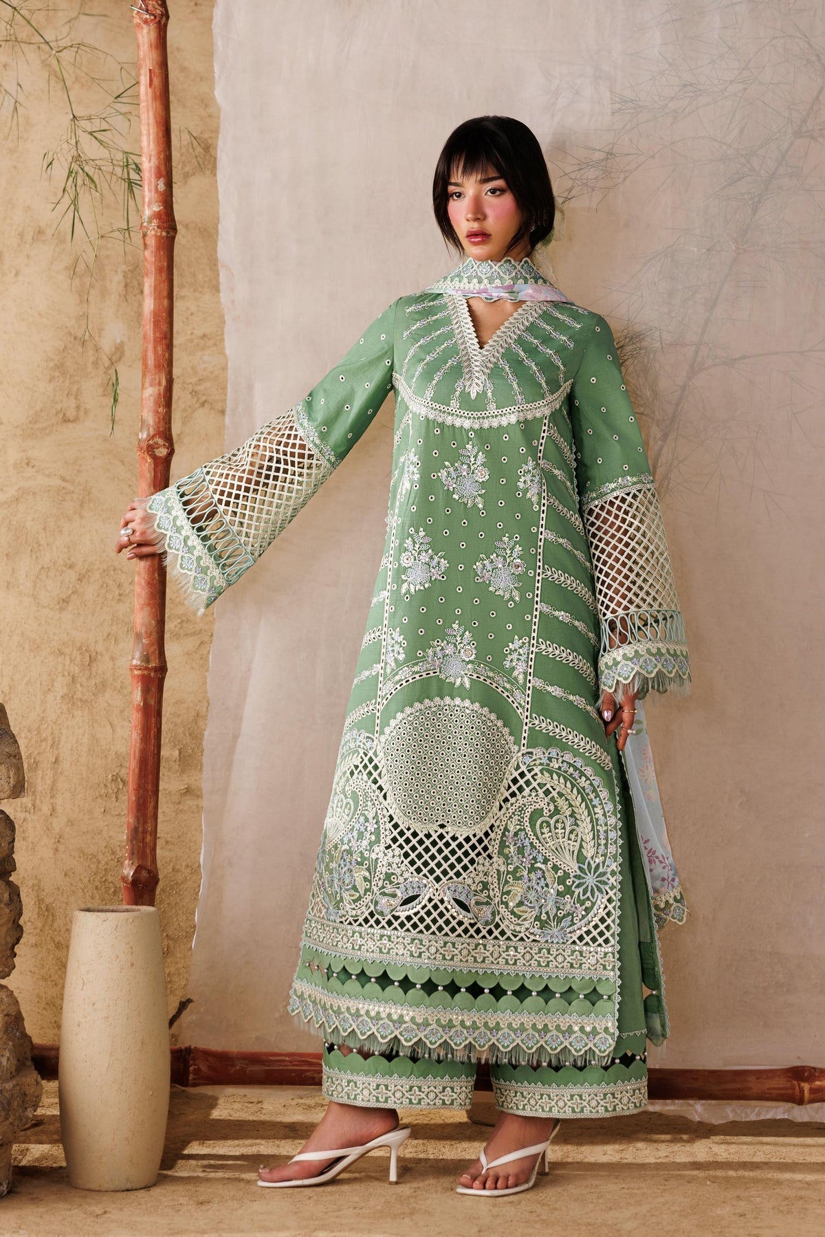Akbar Aslam | Elea Lawn 26 | Caldera-4