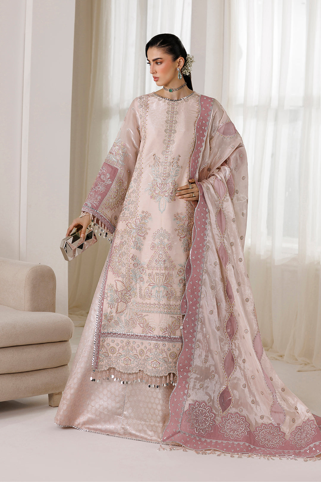 Alizeh | La Ruhe Formals | AF-CH-2262-Taurus, image 4