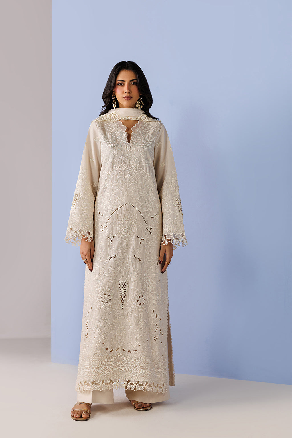Emaan Adeel | Elevated Essentials 26 | VEYRA