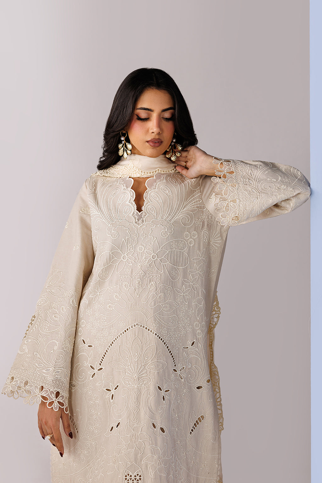 Emaan Adeel | Elevated Essentials 26 | VEYRA-4