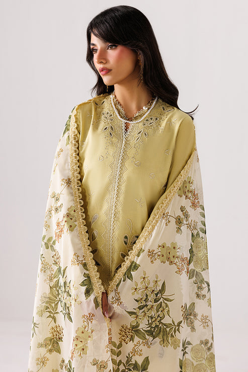Emaan Adeel | Beyond Basics Eid Pret 26 | MODISH-3