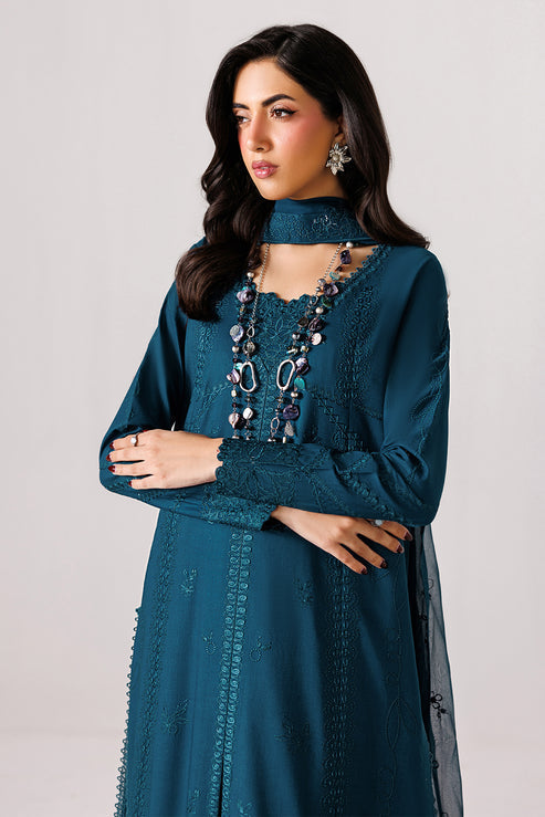 Emaan Adeel | Beyond Basics Eid Pret 26 | SERENE-3