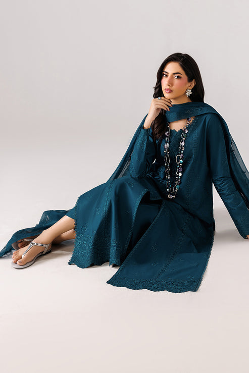Emaan Adeel | Beyond Basics Eid Pret 26 | SERENE-5