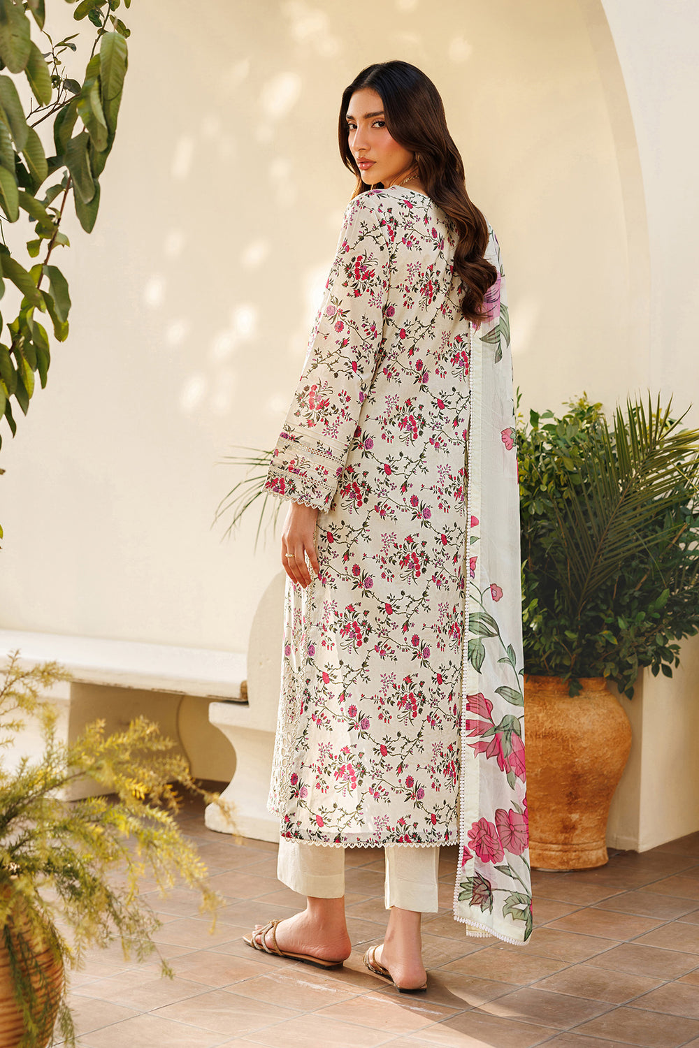 Zarif | Amani Eid Lawn 26 | ZL-RTW-26 BARIH, image 2