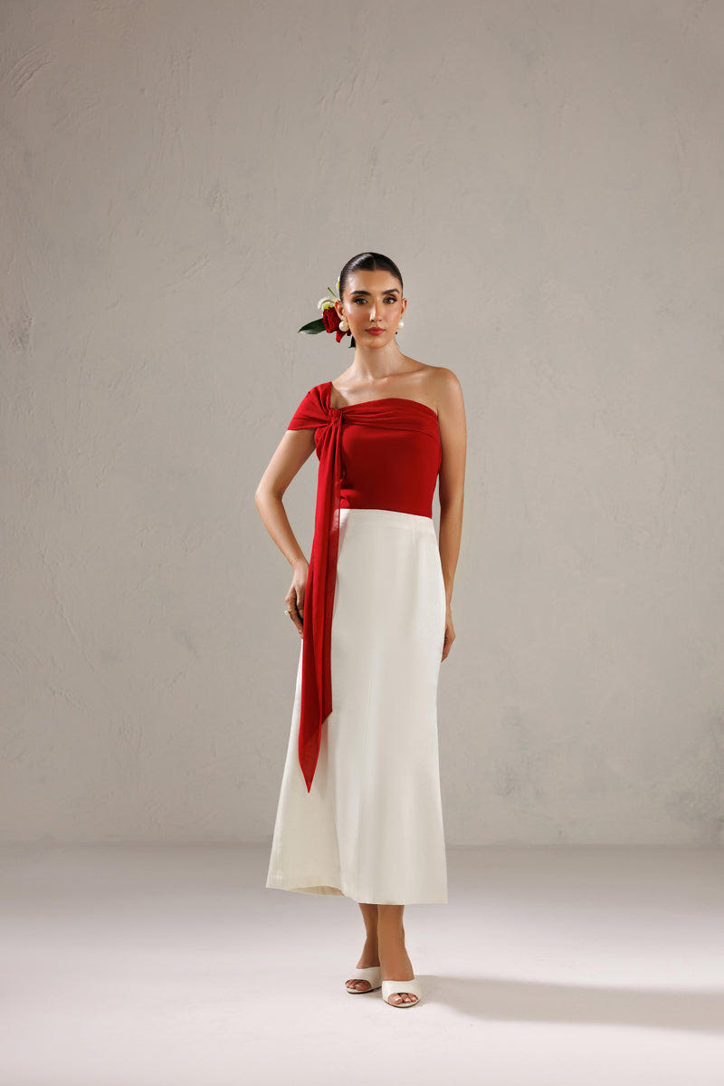 Caia | Basics 26 | Look 28