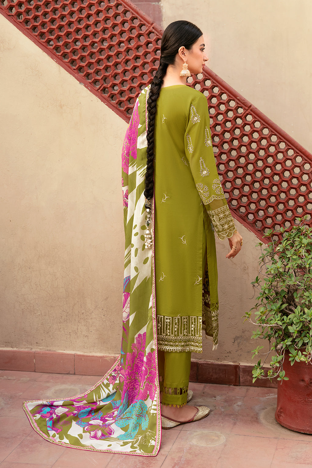 Ramsha | Luxury Lawn 24 | L-807 -  Ramsha Casuals - Original Designer Dress - House of Maryam