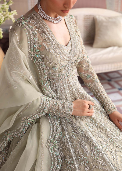 Akbar Aslam Willow bridal gown, photo 3