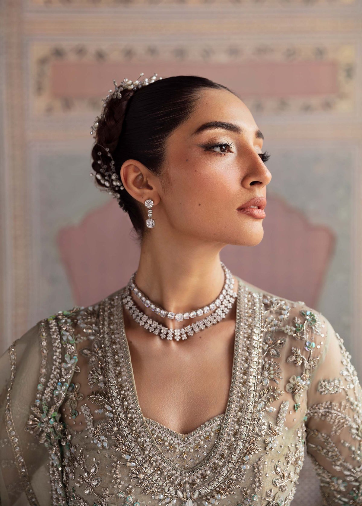 Akbar Aslam Willow bridal gown, photo 6