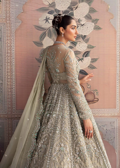 Akbar Aslam Willow bridal gown, photo 8