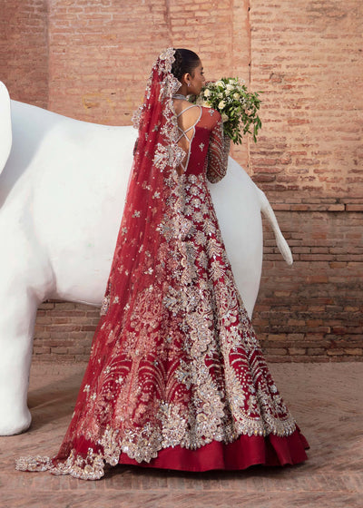 Akbar Aslam Twilight bridal gown, photo 2
