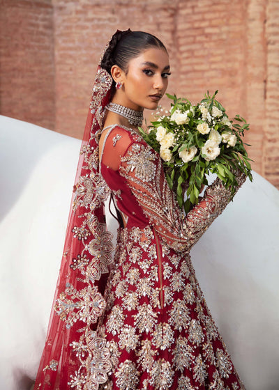 Akbar Aslam Twilight bridal gown, photo 3