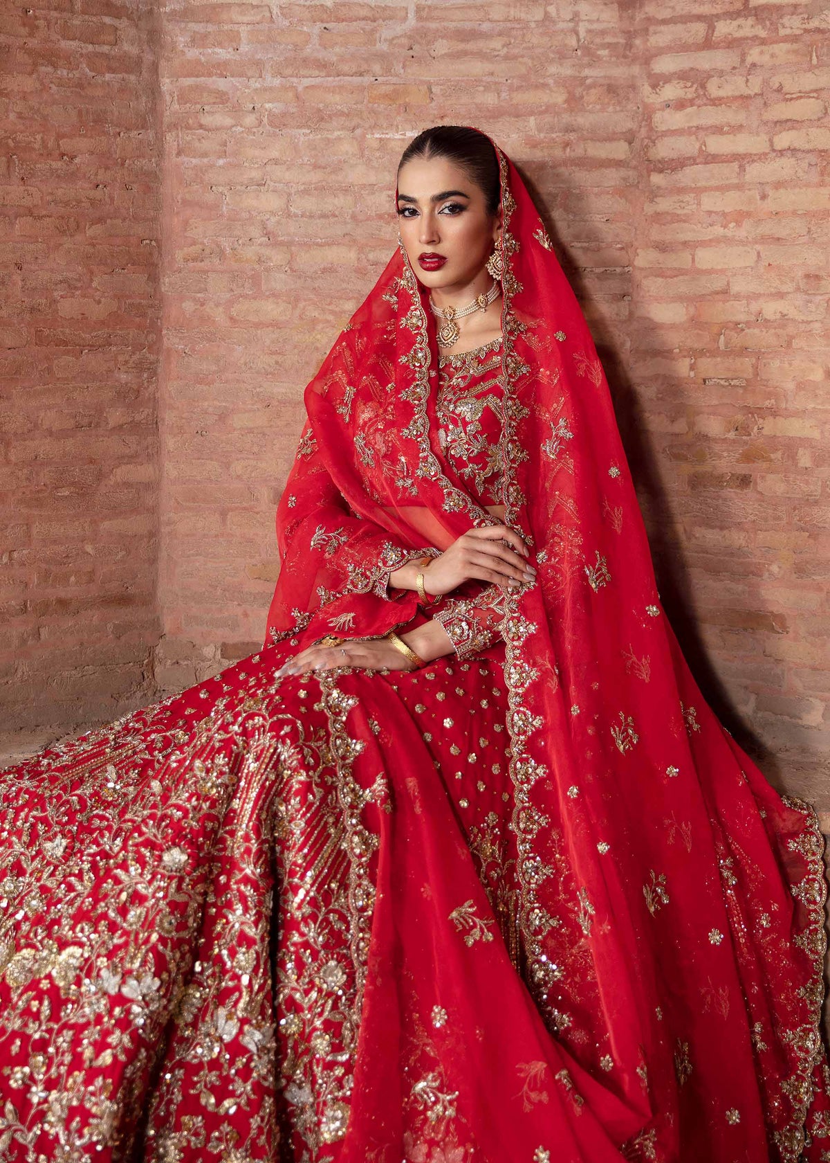 Akbar Aslam Chrysalis bridal lehenga choli, photo 10