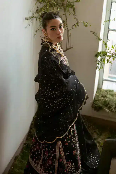 Suffuse Zora black shirt and gharara, photo 4