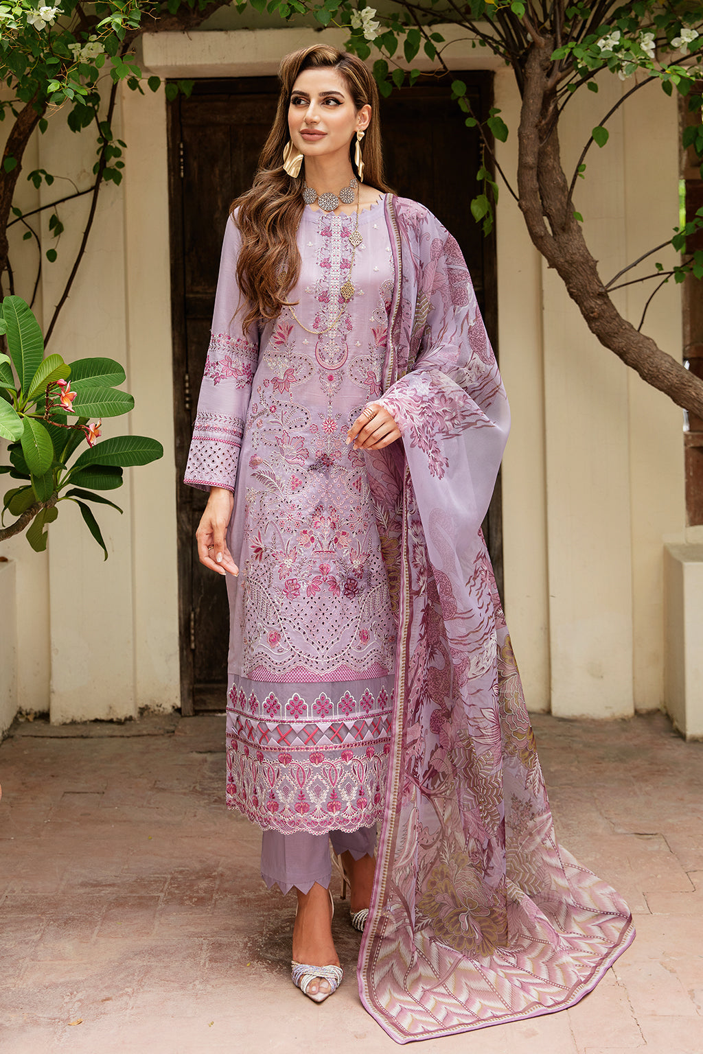 Ramsha | Luxury Lawn 24 | Y-804 by Designer Ramsha - House of Maryam - Pakistani Designer Ethnic Wear in {{ shop.shopifyCountryName }}