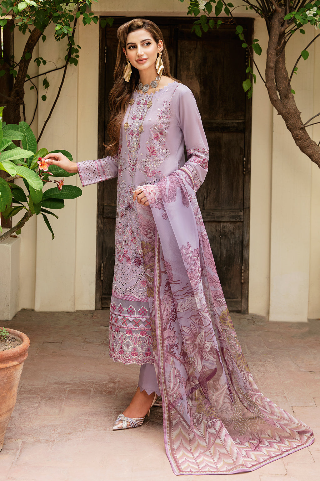 Ramsha | Luxury Lawn 24 | Y-804 -  Ramsha Casuals - Original Designer Dress - House of Maryam