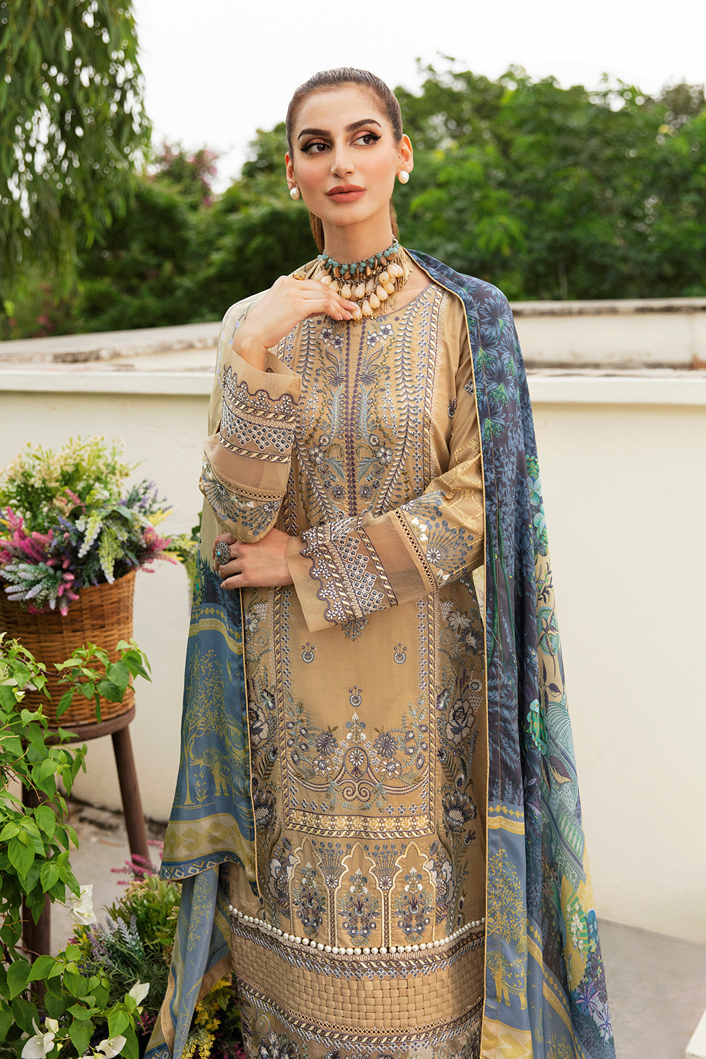 Ramsha | Luxury Lawn 24 | Y-802