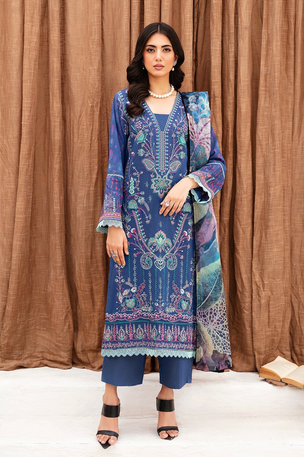 Ramsha | Mashaal Luxury Lawn | L-1112 by Designer Ramsha - House of Maryam - Pakistani Designer Ethnic Wear in {{ shop.shopifyCountryName }}