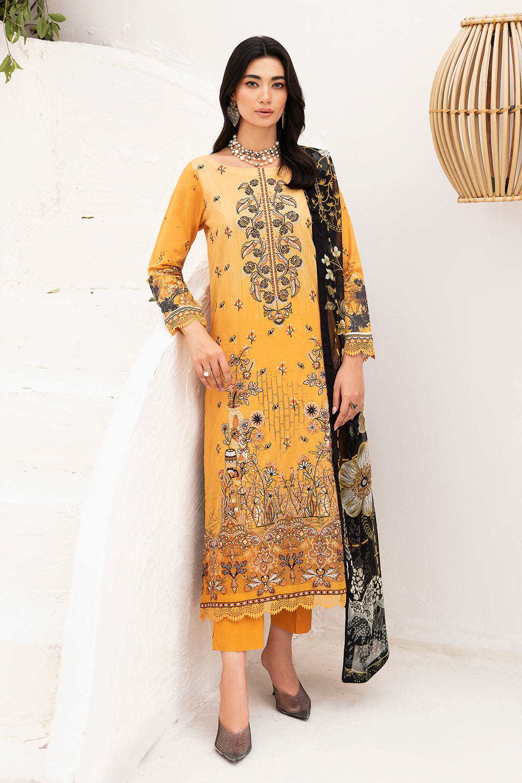 Ramsha | Mashaal Luxury Lawn | L-1111 -  Ramsha Luxury - Original Designer Dress - House of Maryam