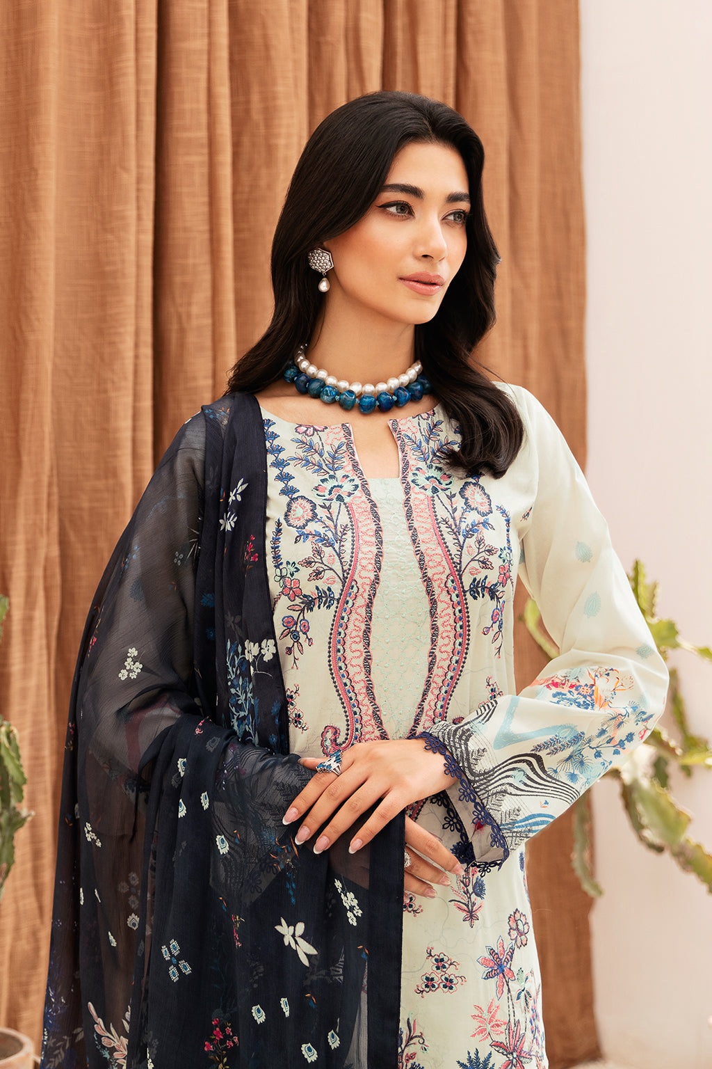 Ramsha | Mashaal Luxury Lawn | L-1107 -  Ramsha Luxury -  House of Maryam