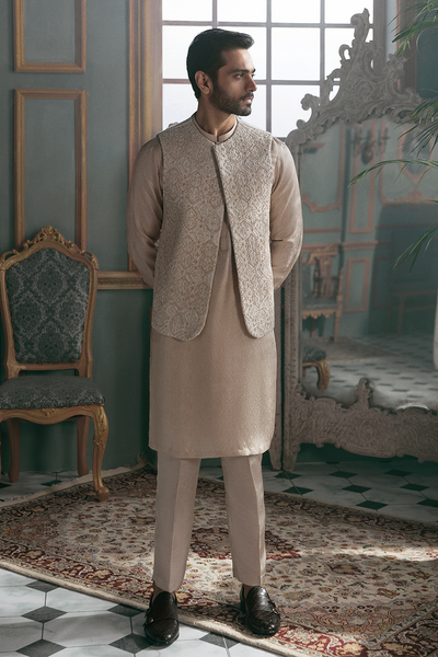 Republic By Omar Farooq | Luxury Rtw | Pearl White Hand-Embellished Waistcoat -  Eastern Luxury RTW - Original Designer Dress - House of Maryam