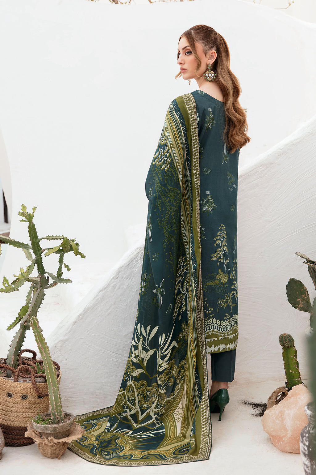 Ramsha | Ghazal Lawn 24 | G-203 by Ramsha - House of Maryam