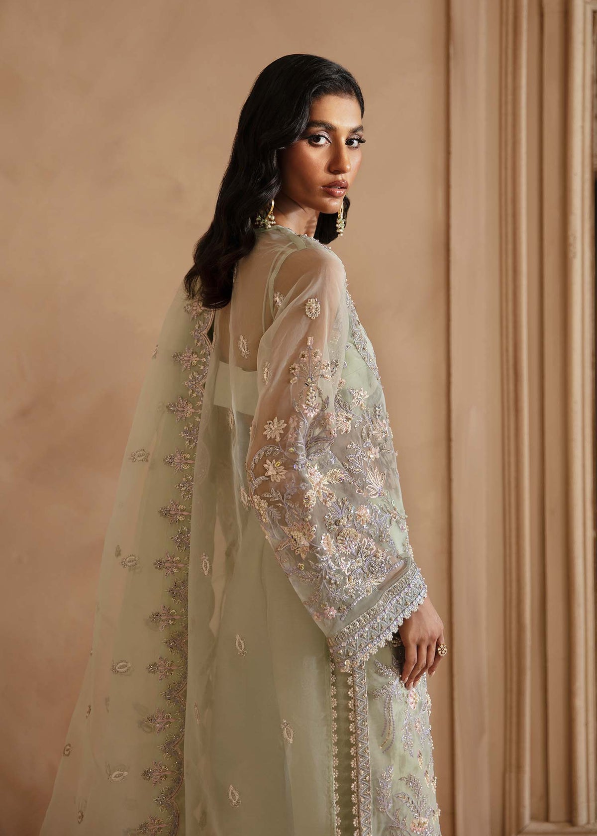 Akbar Aslam | Formals | Isolde-7