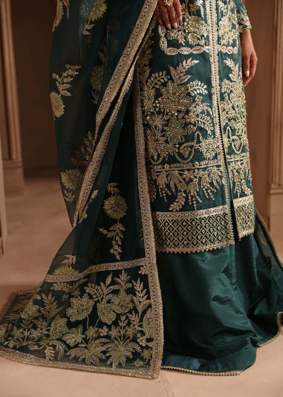Akbar Aslam | Formals | Celeste-4