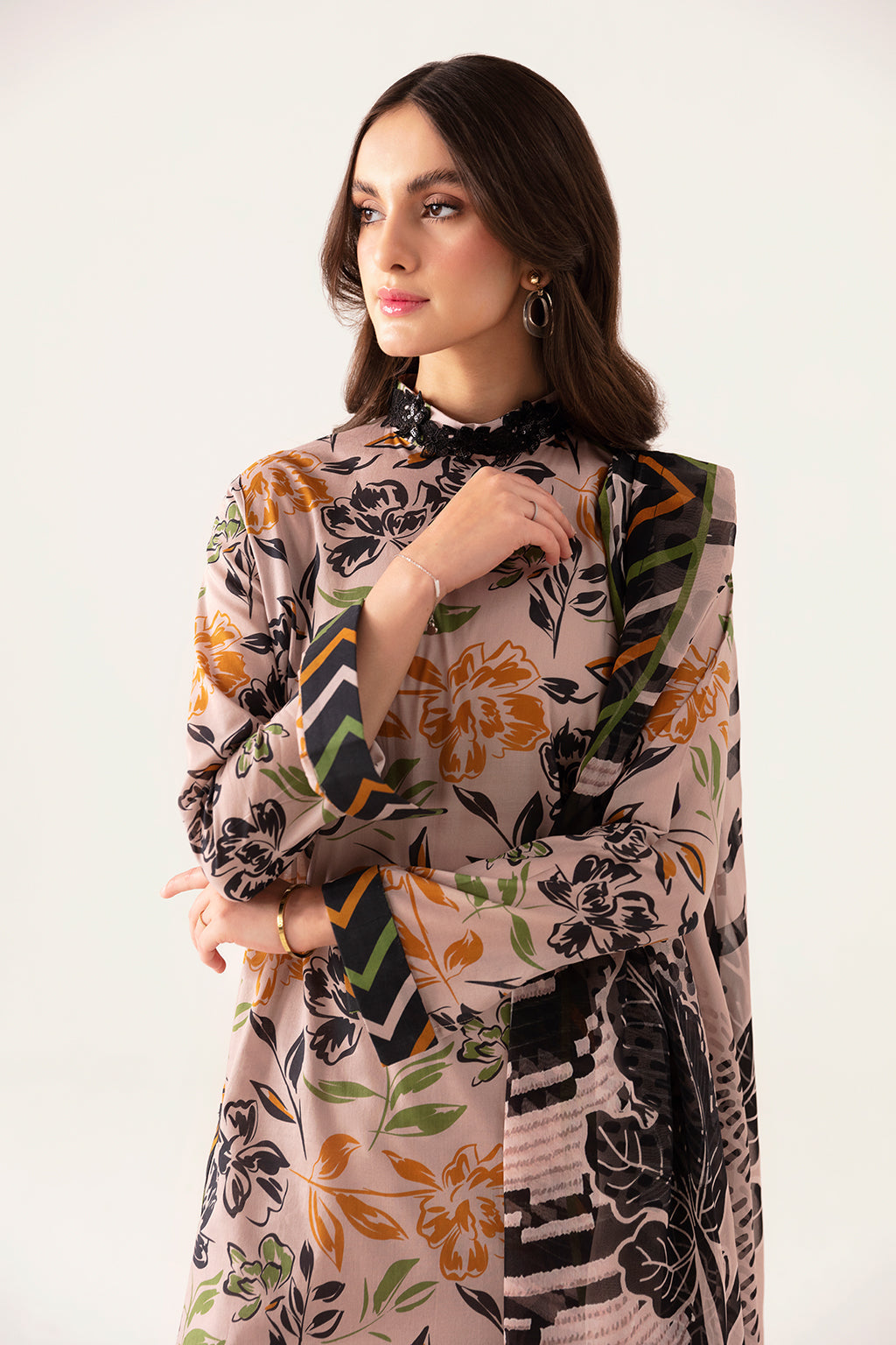 Ramsha | Pinted Lawn | RP-106 -  Ramsha Casuals - Original Designer Dress - House of Maryam