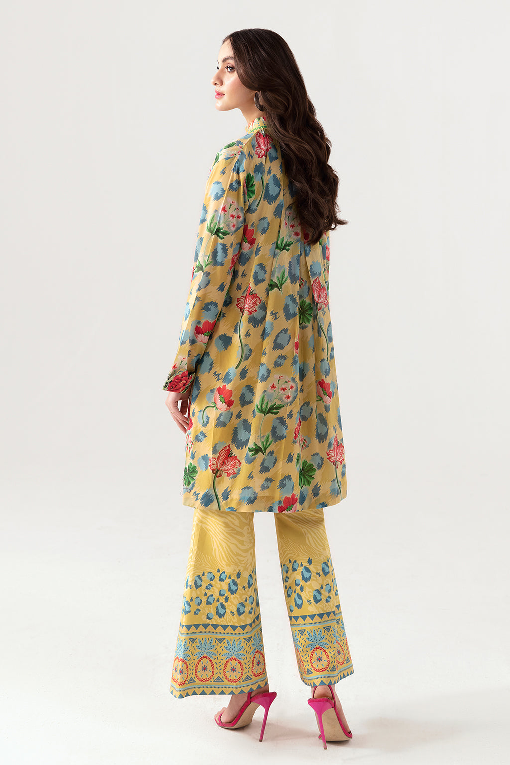 Ramsha | Pinted Lawn | RP-109 by Ramsha - House of Maryam