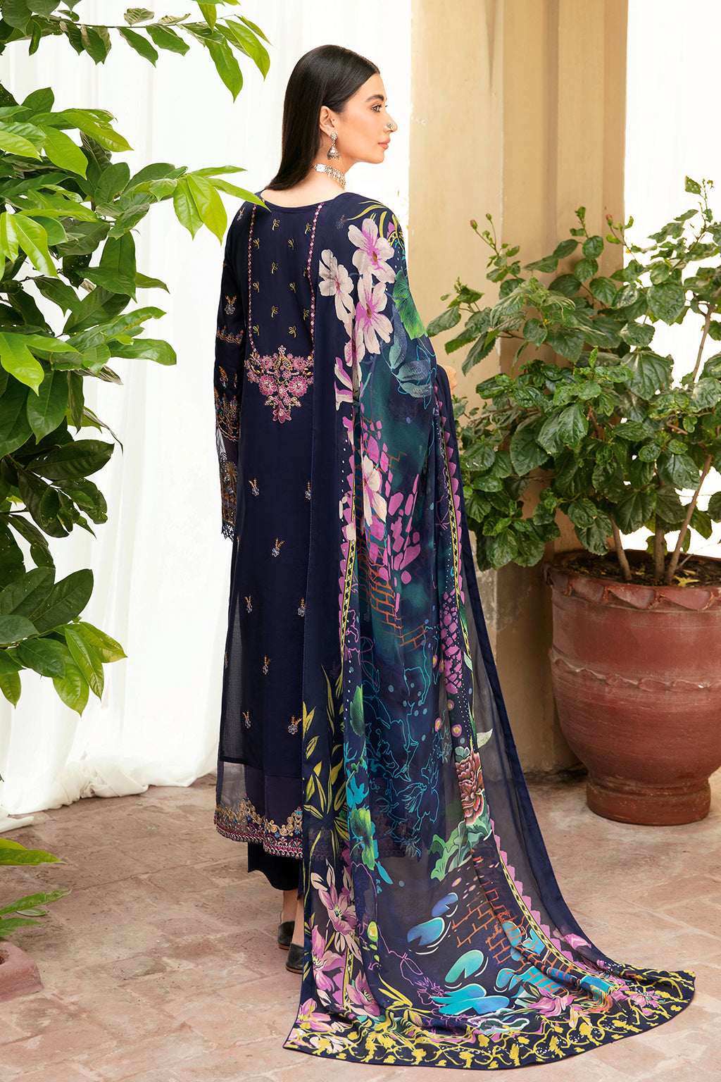 Ramsha | Luxury Lawn 24 | L-802 by Designer Ramsha - House of Maryam - Pakistani Designer Ethnic Wear in {{ shop.shopifyCountryName }}