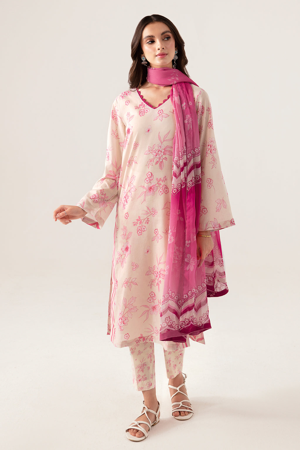 Ramsha | Pinted Lawn | RP-105 by Ramsha - House of Maryam