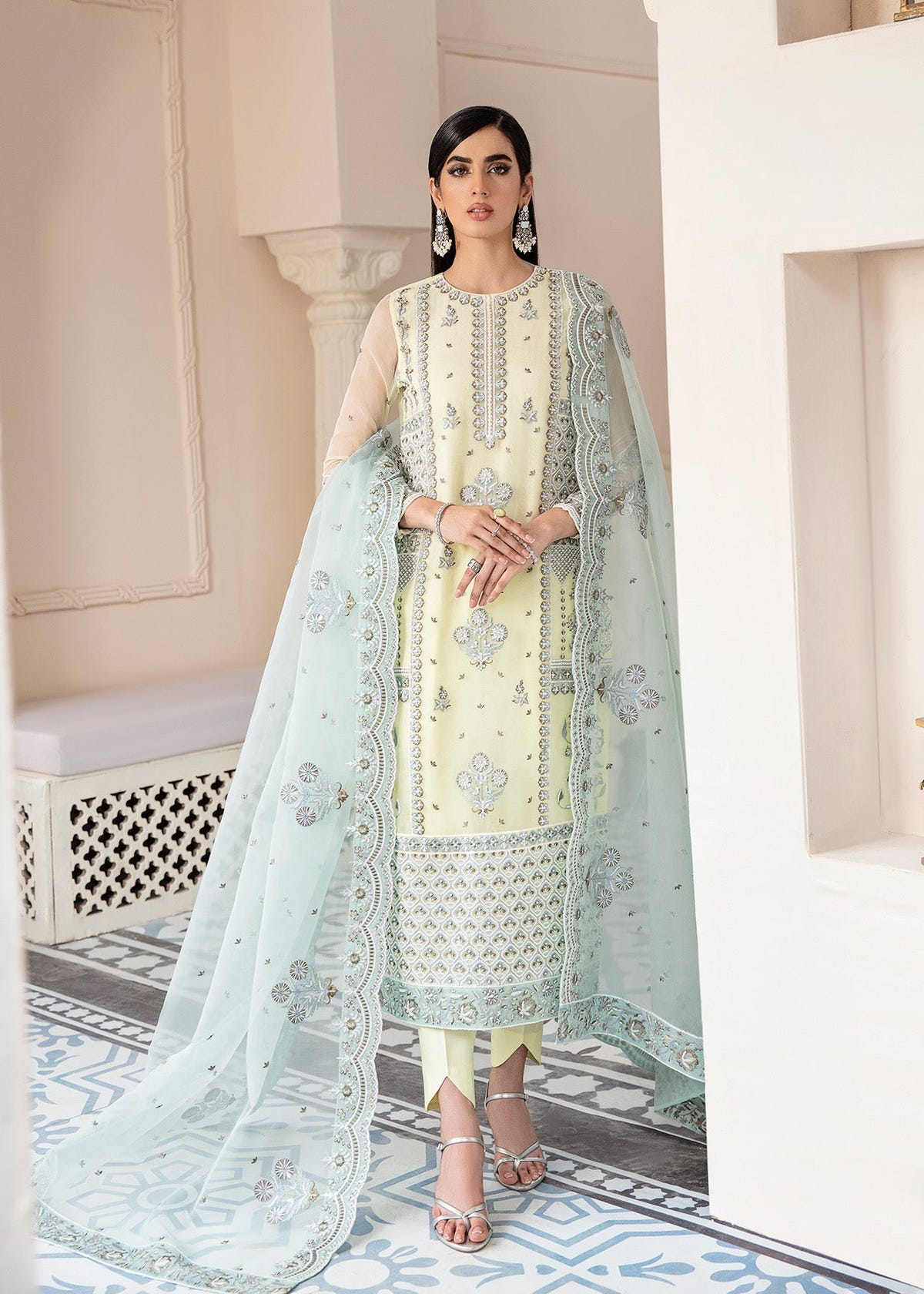 Akbar Aslam | Formals | Acira
