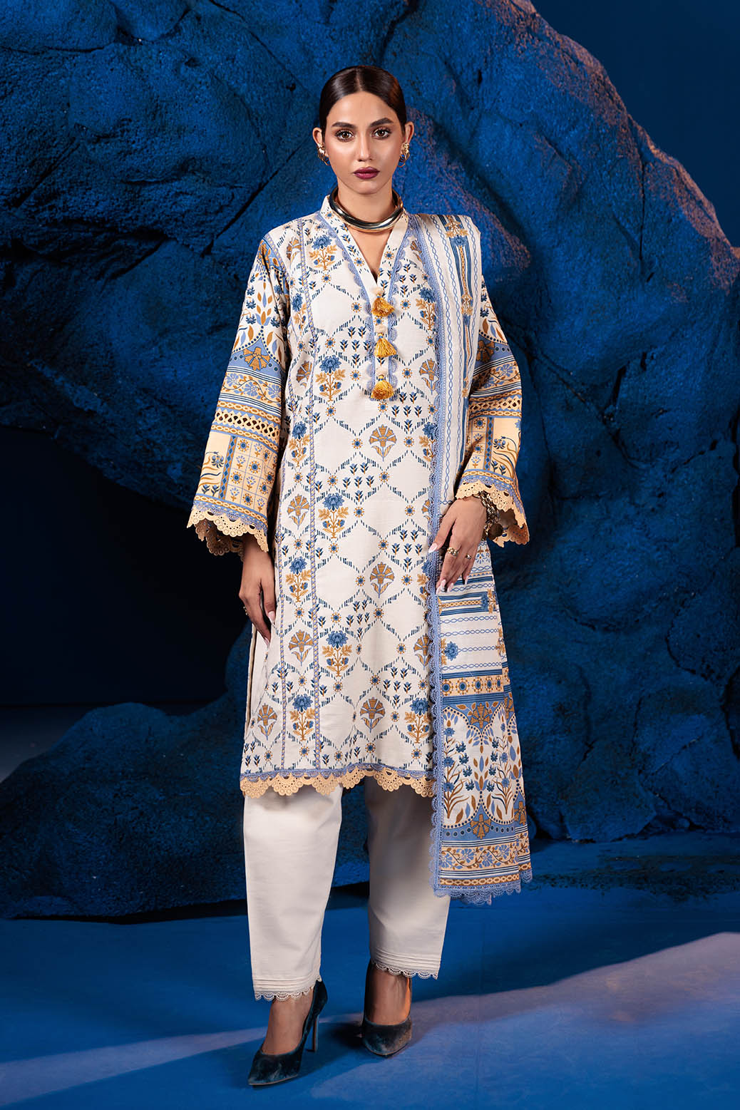 Bonanza Satrangi | Arise Flower 3 Pc (1W24P3P096) -  Bonanza Satrangi Unstitched - Original Designer Dress - House of Maryam