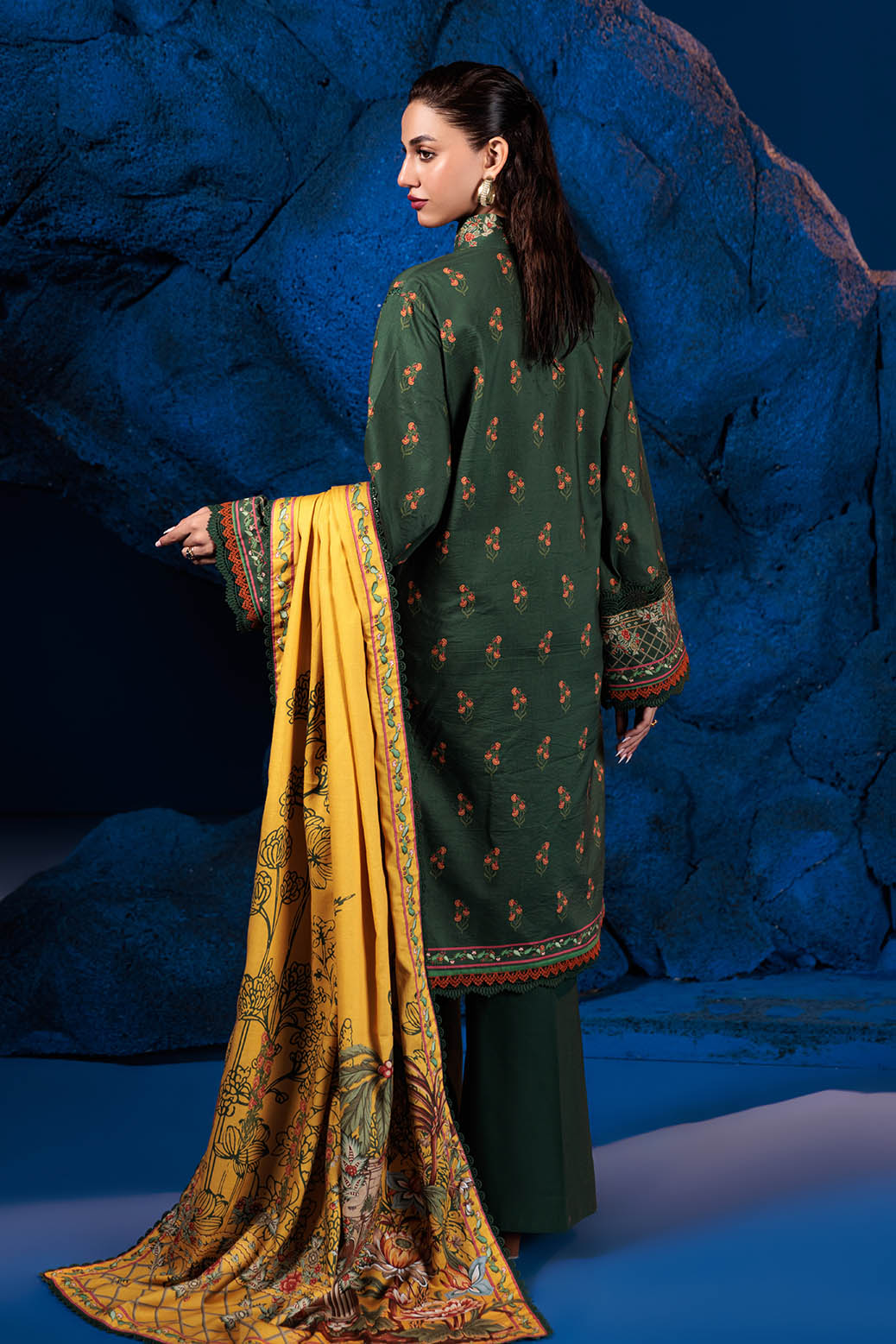 Bonanza Satrangi | Gardenia 3 Pc (1W24P3P215) -  Bonanza Satrangi Unstitched - Original Designer Dress - House of Maryam