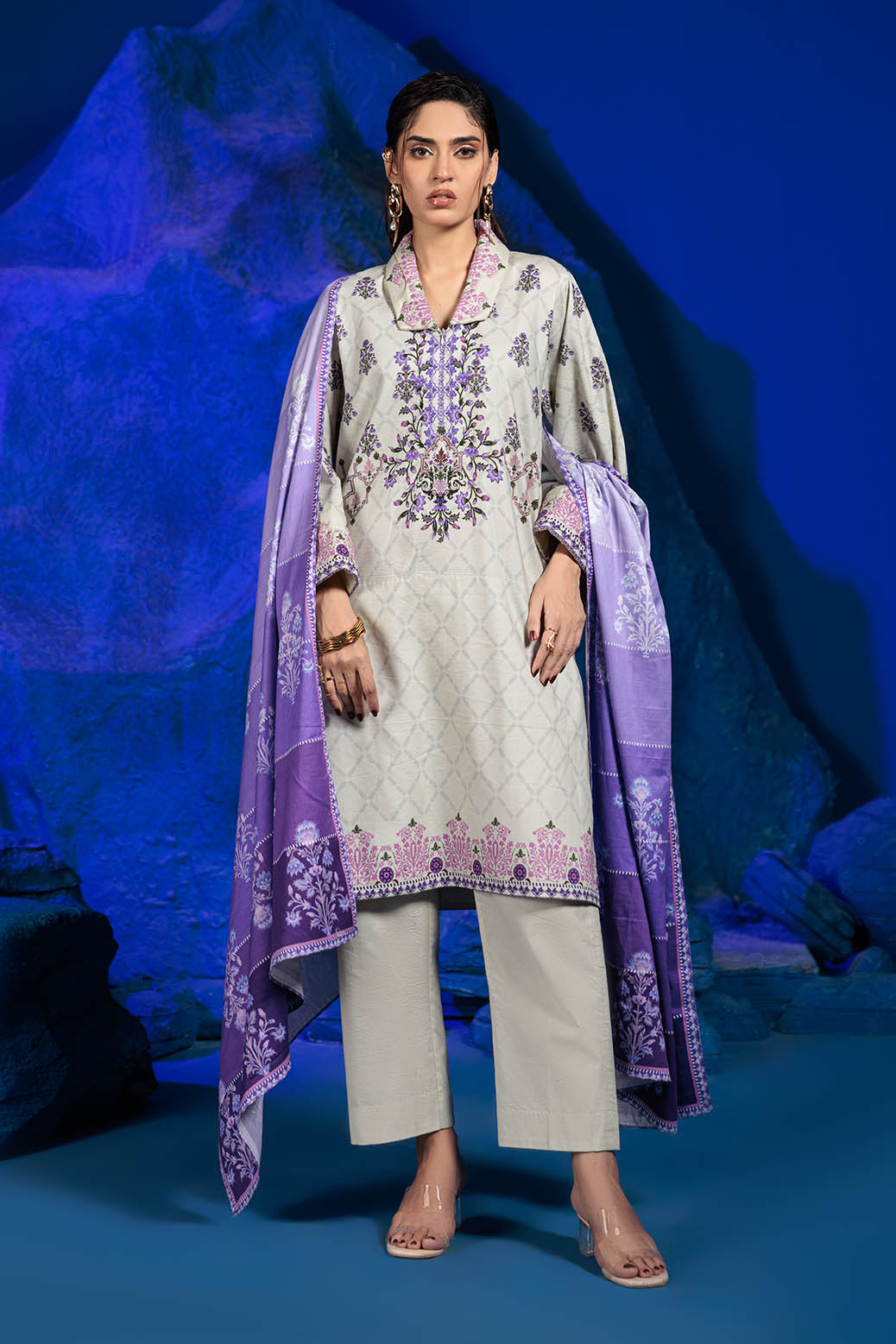 Bonanza Satrangi | Florisa 3 Pc (1W24P3P358) -  Bonanza Satrangi Unstitched - Original Designer Dress - House of Maryam