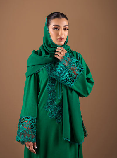 Zainab Chottani | The Kaftan Edit | Emerald Flair, image 4