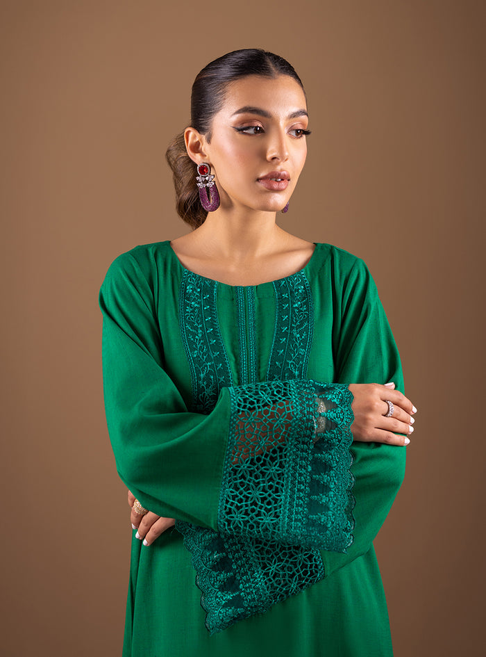 Zainab Chottani | The Kaftan Edit | Emerald Flair, image 3