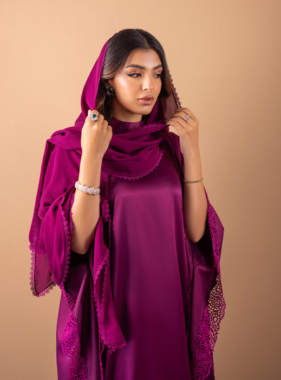 Zainab Chottani | The Kaftan Edit | Plum Flame, image 3
