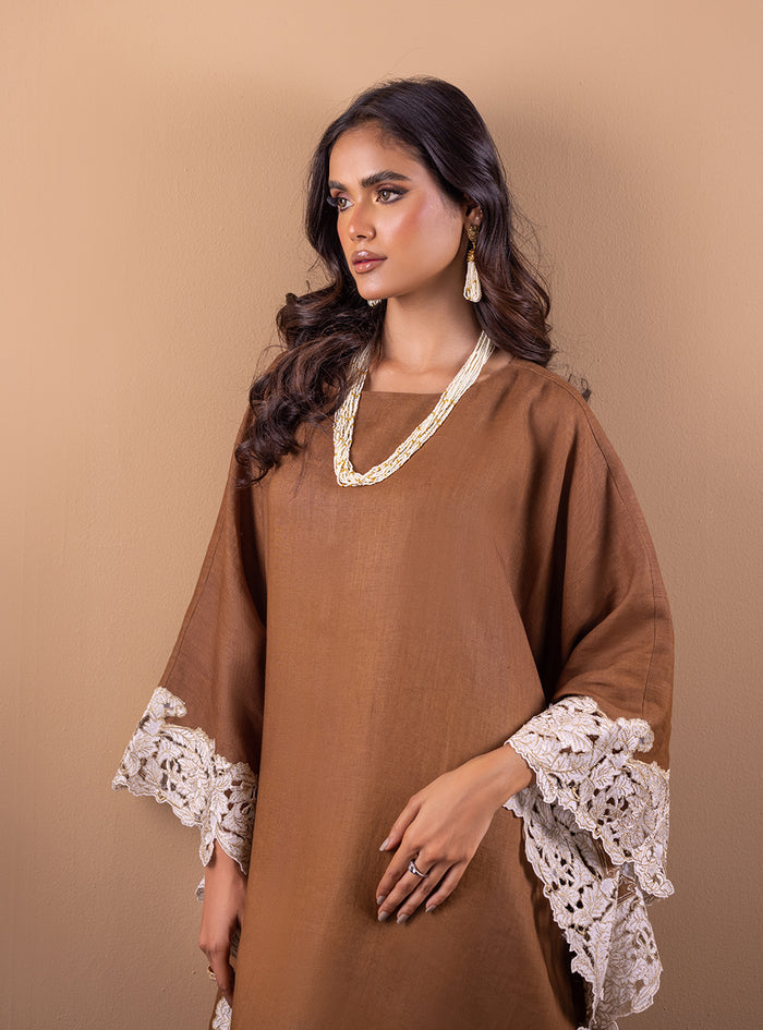 Zainab Chottani | The Kaftan Edit | Cinnamon Sand, image 5