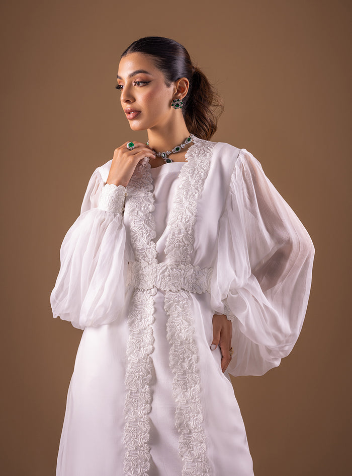 Zainab Chottani | The Kaftan Edit | Vanila Flow-5